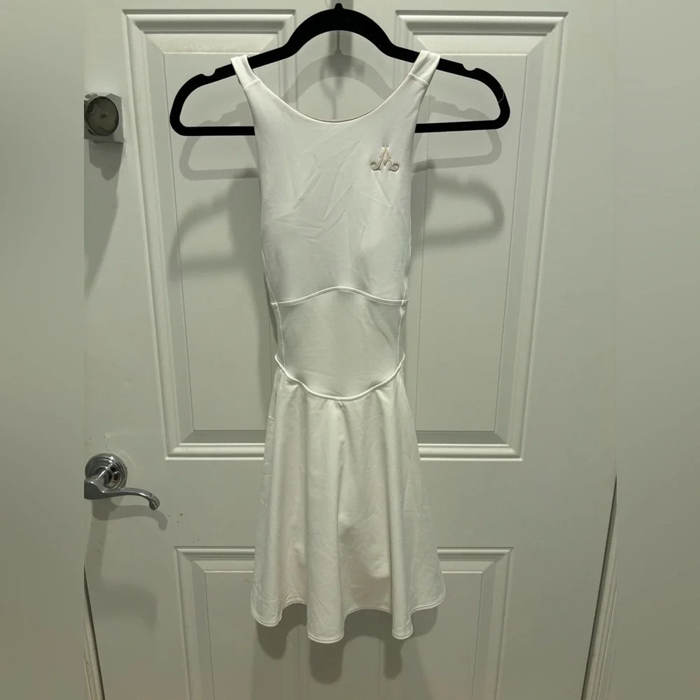 Lululemon Court Crush Dress - Picture 4 of 7